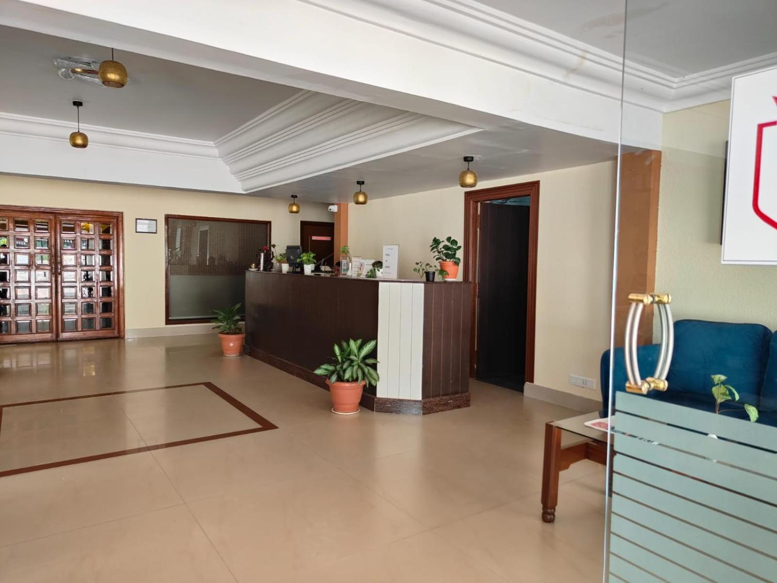 Hotel Badami Court Exterior foto
